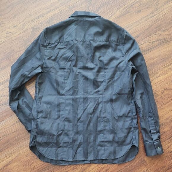 Burberry Black Novacheck Chic Feminine Edgy Trendy Button Down Shirt Size 6 - Picture 7 of 7